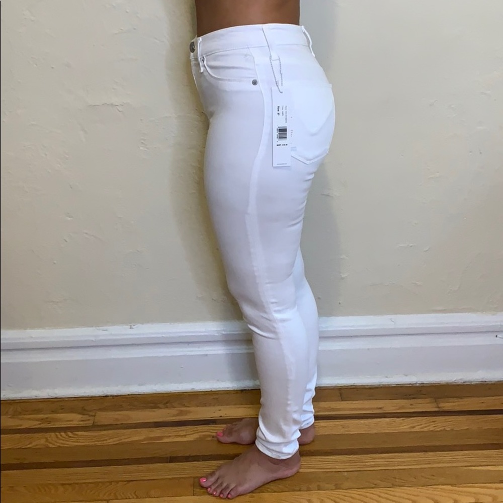 White Hudson High Rise Super Skinny Jeans - Picture 6 of 6